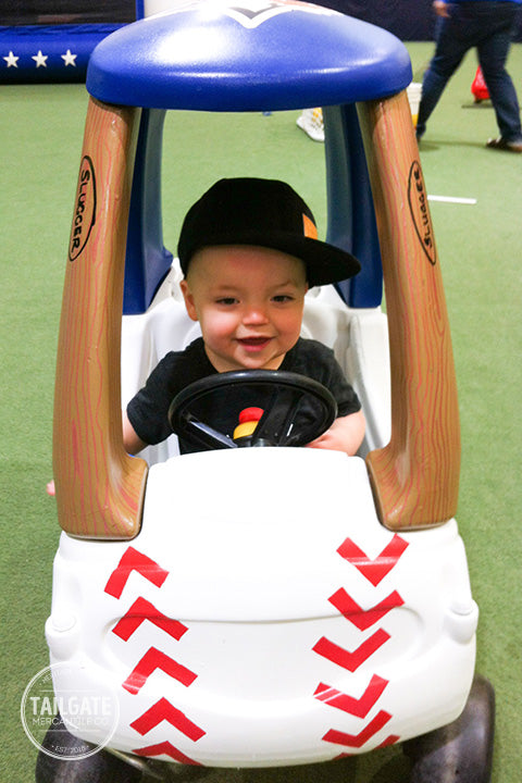 Tailgate DIY: Kid's Bullpen Cart