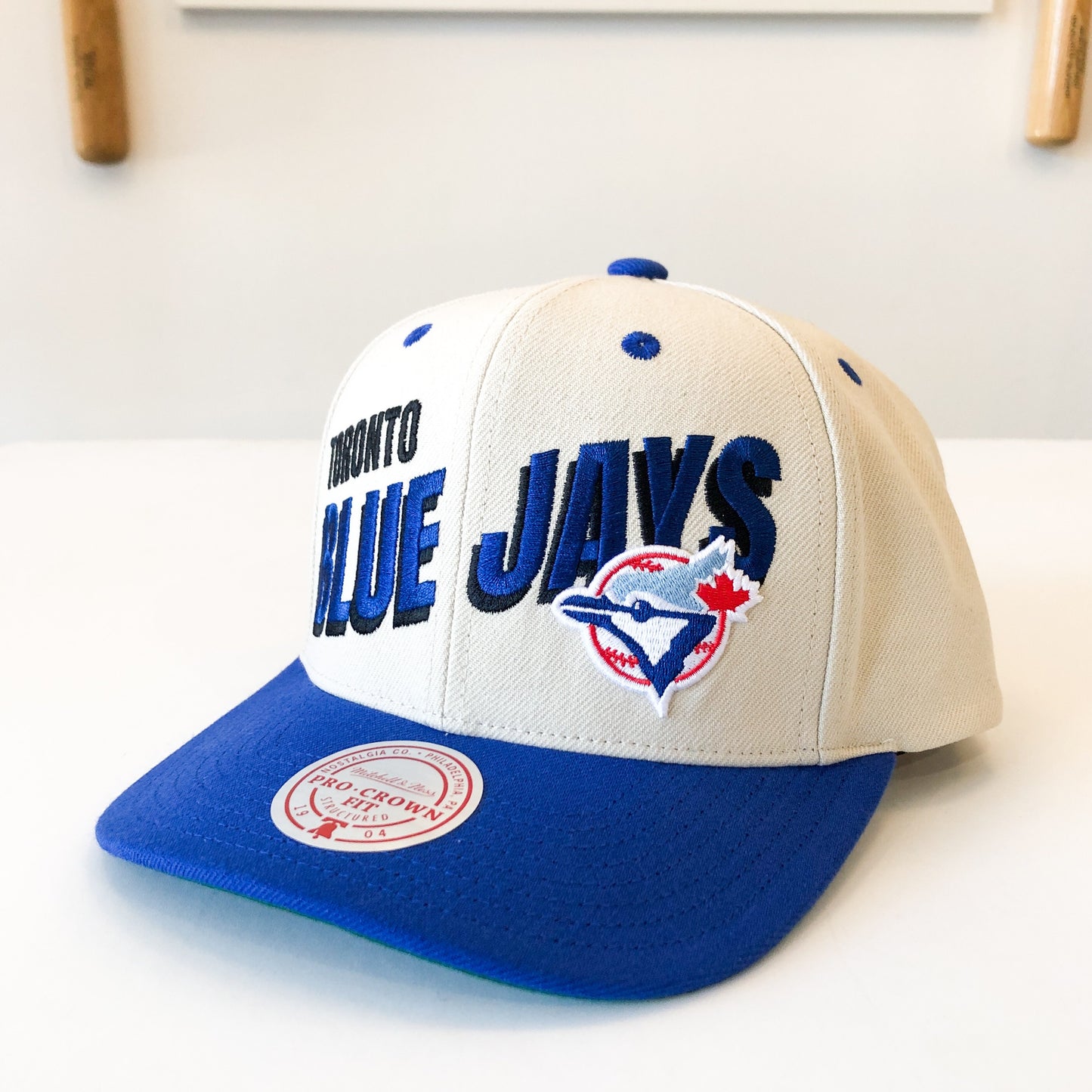 Mitchell and Ness Retro Type Toronto Blue Jays Pro Snapback