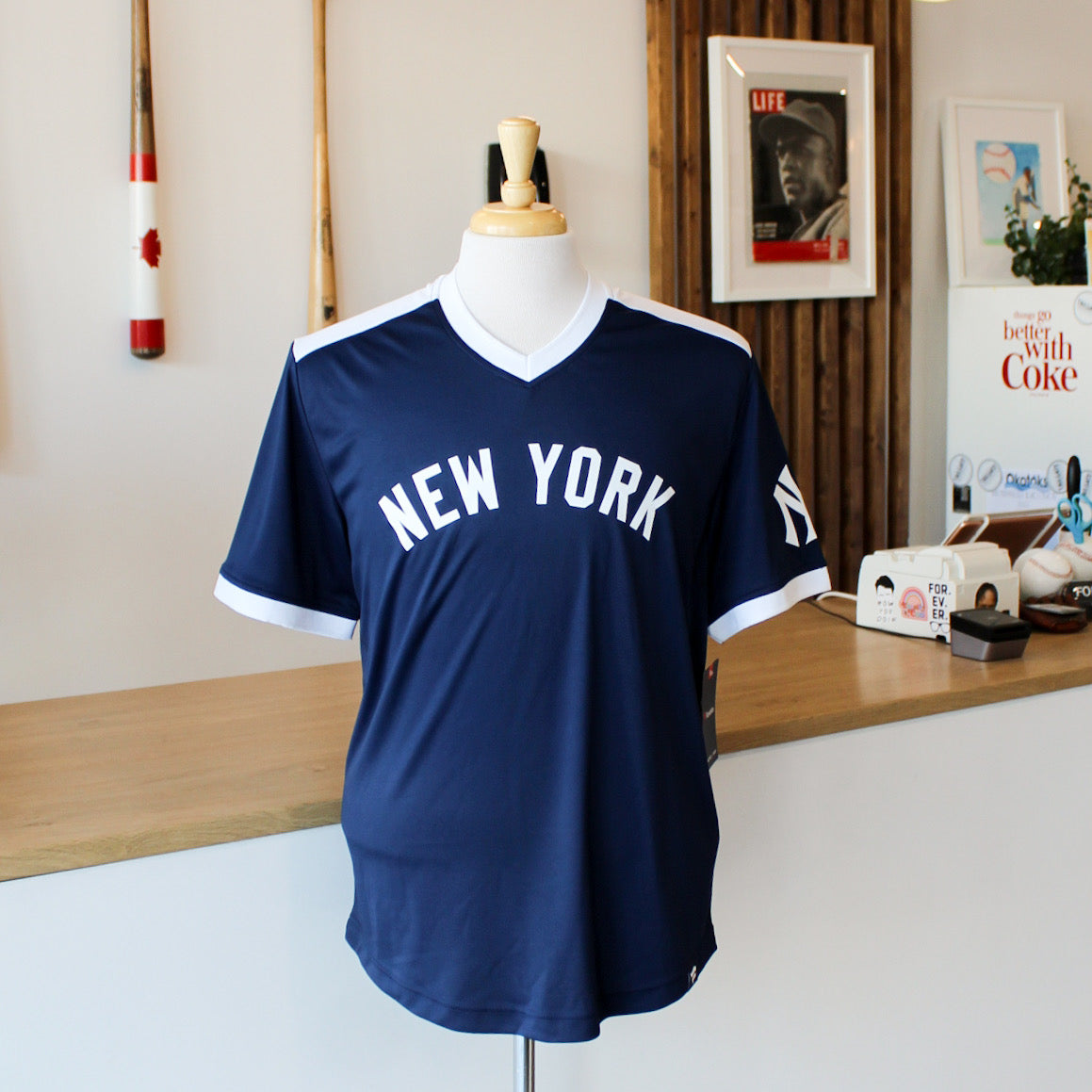 Fanatics True Classics Walk Off New York Yankees V-Neck Shirt – Tailgate  Mercantile Company